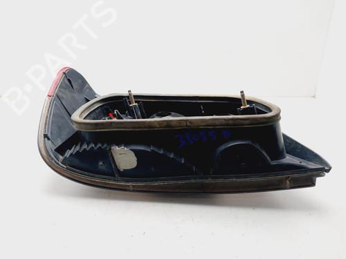 Right taillight PEUGEOT 306 Hatchback (7A, 7C, N3, N5)  | BP25833575C35 