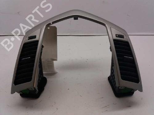 Used Air vent CHEVROLET CRUZE (J300) 2.0 CDI (150 hp) 11649251