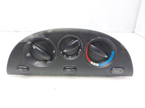Commande Chauffage DAEWOO REZZO (U100) 1.6 (105 hp) 11234293