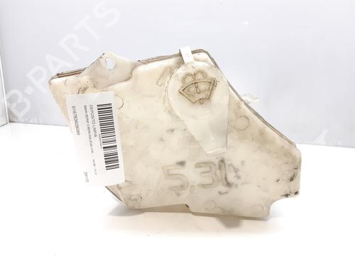 Used Windscreen washer tank BMW 3 (E46) 318 i (118 hp) 10697870