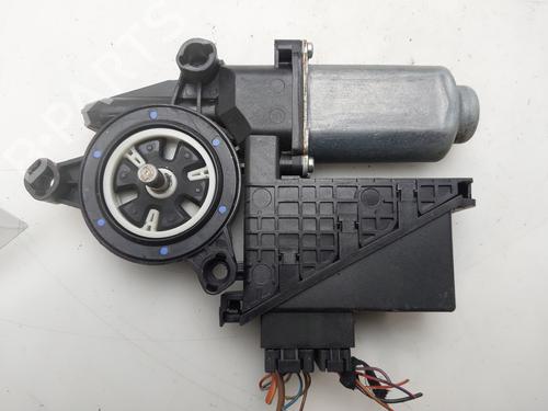 Used Left front window motor Left front window motor VW POLO IV (9N_, 9A_) 1.4 16V (80 hp) 34008279 34008279