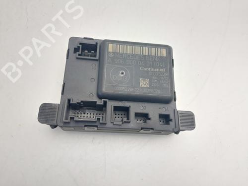 Used Comfort control module Comfort control module MERCEDES-BENZ SPRINTER 3,5-t Van (B906) [2006-2020] 33267659 33267659