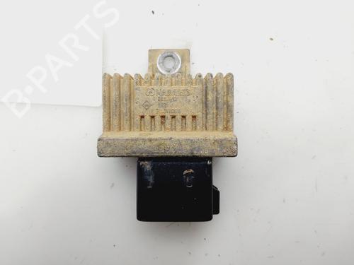 Używane Moduł elektroniczny RENAULT SCÉNIC II (JM0/1_) [2003-2010]  30335583