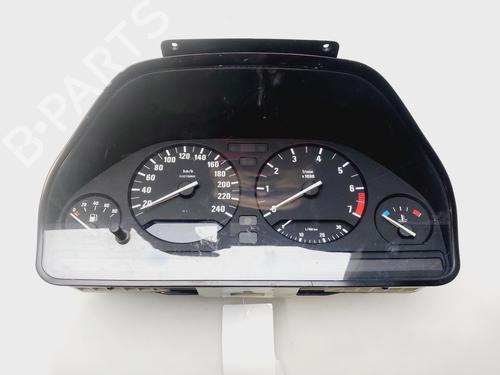 Kombinert Instrument BMW 5 (E34) 518 i (115 hp) 32438819