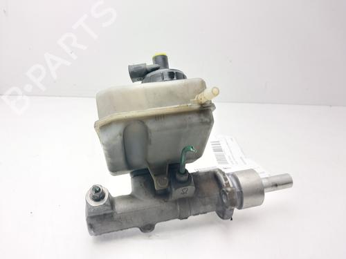 Used Brake master cylinder RENAULT MASTER II Van (FD) 2.5 dCi 100 (FD0U, FD0V, FD3U, FD3V, FD8U, FD8V) (99 hp) 31670439
