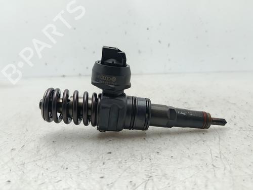 Used Injector VW TOUAREG (7LA, 7L6, 7L7) 5.0 V10 TDI (313 hp) 30475962