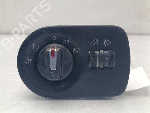 Interruttore luci Interruttore luci SEAT LEON (1P1) 1.9 TDI (105 hp) 39908268 39908268
