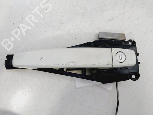 Used Front left exterior door handle OPEL ASTRA J Sports Tourer (P10) [2010-2015]  29813777