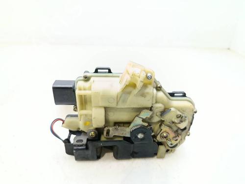 Used Front right lock Front right lock VW PASSAT B5.5 Variant (3B6) 1.9 TDI (130 hp) 39751554 39751554