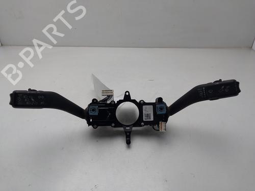 Used Steering wheel controls Steering wheel controls SKODA OCTAVIA II (1Z3) 1.6 TDI (105 hp) 34121747 34121747