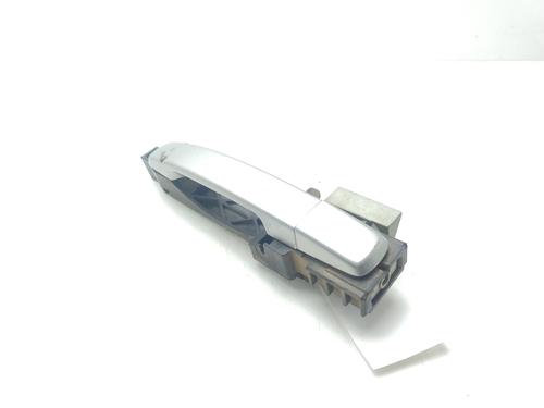 Used Front right exterior door handle NISSAN QASHQAI I (J10, NJ10) 2.0 dCi All-wheel Drive (150 hp) 28669981
