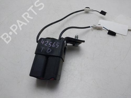 Seat buckle RENAULT KADJAR (HA_, HL_) 1.5 dCi 110 (HLA3) | BP38061067I32 - Image 2