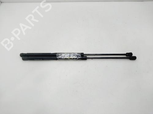 Used Tailgate lift support PEUGEOT 206 Hatchback (2A/C) [1998-2012]  30304843