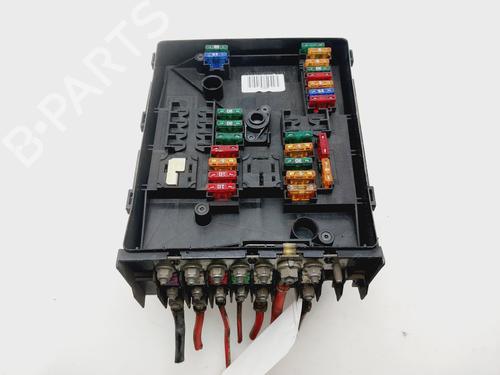 Used Fuse box Fuse box SEAT LEON (1P1) 2.0 TDI (170 hp) 32364223 32364223