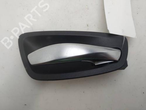 Used Front right interior door handle Front right interior door handle 38591898 38591898