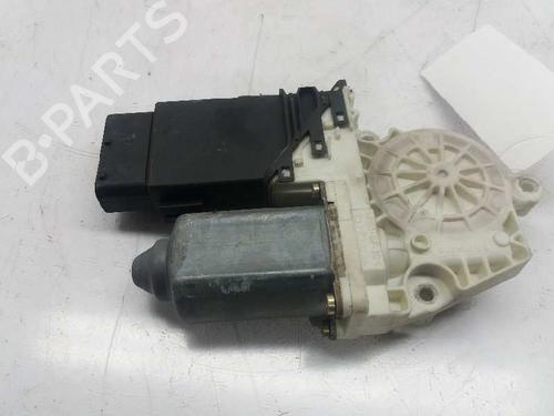 Right front window motor SEAT LEON (1M1) 1.6 16 V | BP3360354E20 