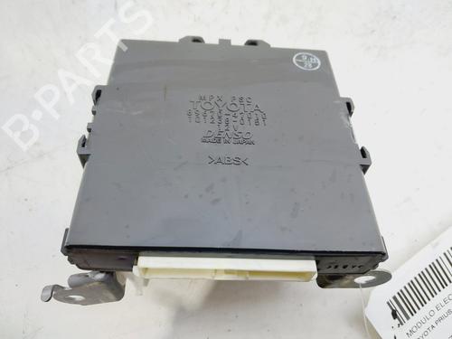 Used Electronic module TOYOTA PRIUS Liftback (_W2_) 1.5 Hybrid (NHW20_, NHW20R) (112 hp) 21661596