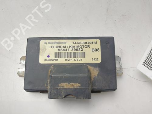 Module électronique HYUNDAI TUCSON (JM) 2.0 CRDi (113 hp) 32300202