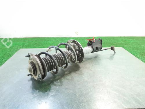 Used Right front shock absorber KIA SPORTAGE IV (QL, QLE) 1.7 CRDi (116 hp) 8331181