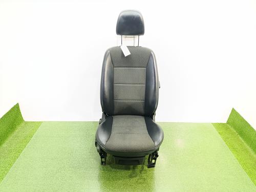 Right front seat MERCEDES-BENZ B-CLASS Sports Tourer (W245) | BP32366607C16