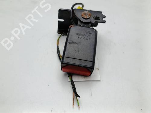 Engache cinturón Engache cinturón VOLVO V40 Hatchback (525) D2 (114 hp) 39651380 39651380