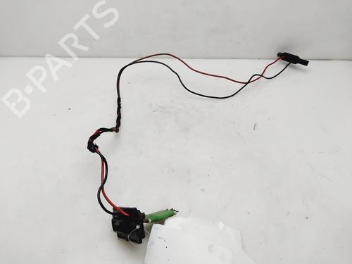 Used Heater resistor RENAULT CLIO III (BR0/1, CR0/1) [2005-2014]  27197237