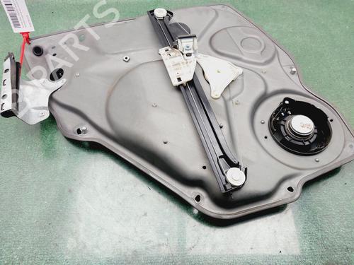 Vindusheismekanisme høyre bak MERCEDES-BENZ A-CLASS (W169) A 180 CDI (169.007, 169.307) (109 hp) 30933991