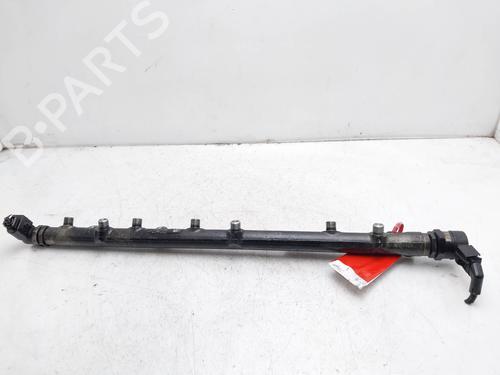 Used Injection rail Injection rail 16822393 16822393