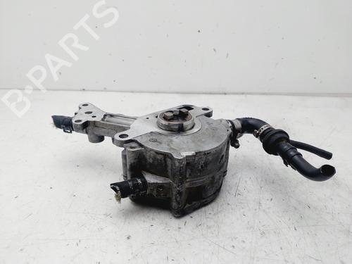 Used Vacuum pump AUDI A6 C5 (4B2) [1997-2005]  26695222