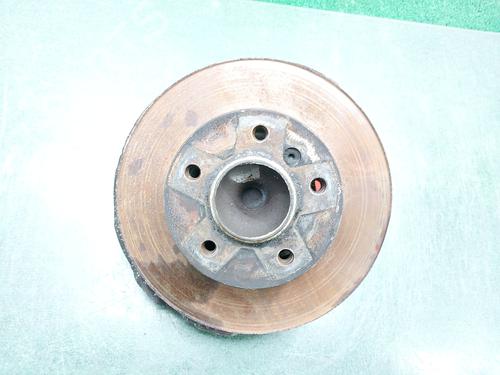 Used Left front steering knuckle BMW 1 (E87) 118 d (122 hp) 12948586