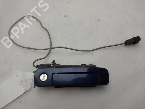 Used Front right exterior door handle Front right exterior door handle AUDI A4 B5 (8D2) 2.4 (165 hp) 33957851 33957851