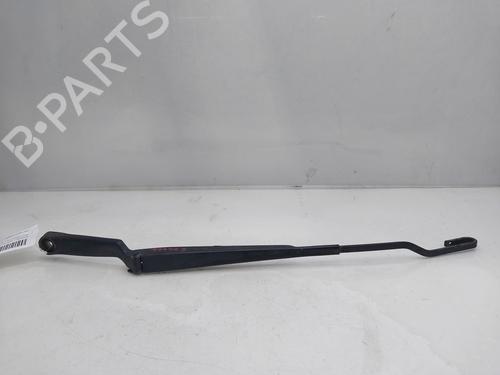 Used Front windshield wiper arm SEAT LEON (1M1) 1.9 TDI (110 hp) 17081311