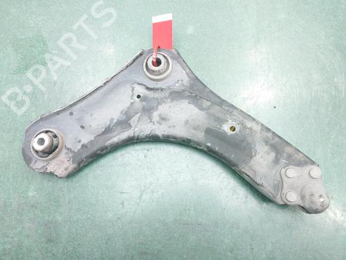 Used Left front suspension arm RENAULT MEGANE III Grandtour (KZ0/1) [2008-2016]  12420121