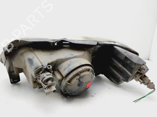 Right headlight PEUGEOT 106 II (1A_, 1C_) 1.1 i | BP21217361C29 