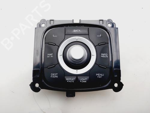 Used Switch RENAULT LAGUNA III (BT0/1) 2.0 dCi (BT01, BT08, BT09, BT0E, BT0K, BT12, BT1C, BT1D,... (150 hp) 31813135