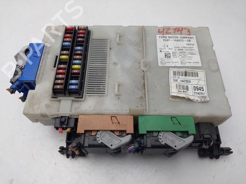 Zekeringkast Zekeringkast FORD MONDEO IV (BA7) [2007-2015] 36912005 36912005