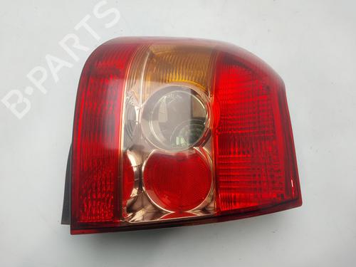 Used Right taillight TOYOTA COROLLA (_E12_) 2.0 D-4D (CDE120_, CDE120R) (90 hp) 33169343