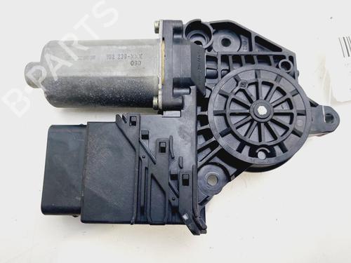 Used Left rear window motor VW GOLF IV (1J1) 1.9 TDI (115 hp) 31070208