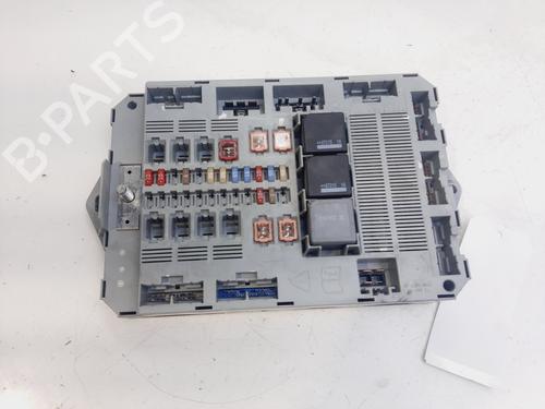 Fuse box JAGUAR XF I (X250) 2.7 D | BP18909937E1 