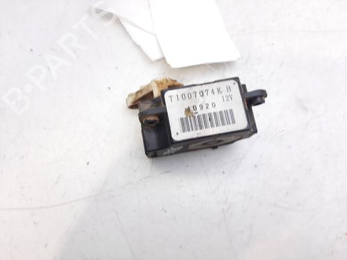 Fuel door actuator SUBARU XV (_GP_) 2.0 i AWD (GP7, G33GP) | BP18340765E18 