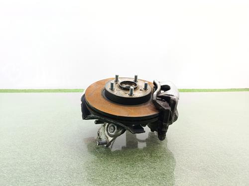 Used Right front steering knuckle Right front steering knuckle TOYOTA AURIS (_E18_) 1.8 Hybrid (ZWE186_, ZWE186R) (136 hp) 34366000 34366000