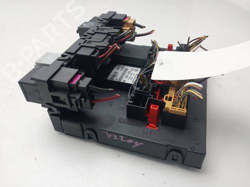 Fuse box VW JETTA III (1K2) | BP38723009E1 - Image 2