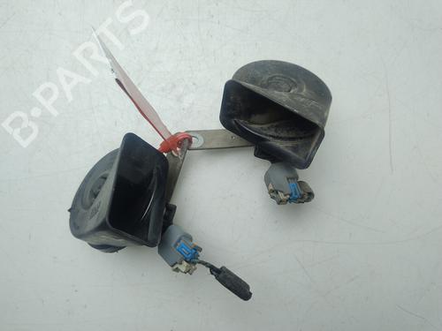 Used Horn CHEVROLET CAPTIVA (C100, C140) 2.0 D (150 hp) 27627440