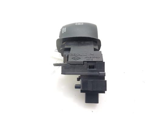 Switch RENAULT MEGANE III Hatchback (BZ0/1_, B3_) 1.5 dCi (BZ0C) | BP17902106I30 