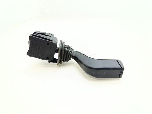 Comutador piscas / escovas Comutador piscas / escovas OPEL ZAFIRA A MPV (T98) [1999-2006] 33941817 33941817