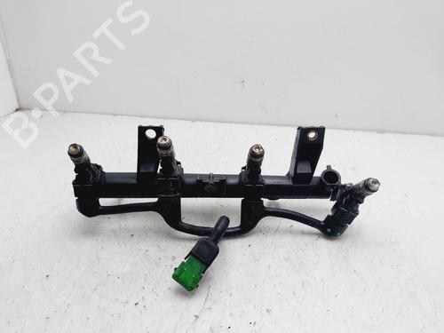 Used Injection rail PEUGEOT 206 Hatchback (2A/C) 1.1 i (60 hp) 20333386