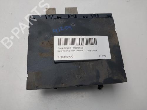 Fuse box AUDI A3 (8P1) | BP33301716E1 - Image 4