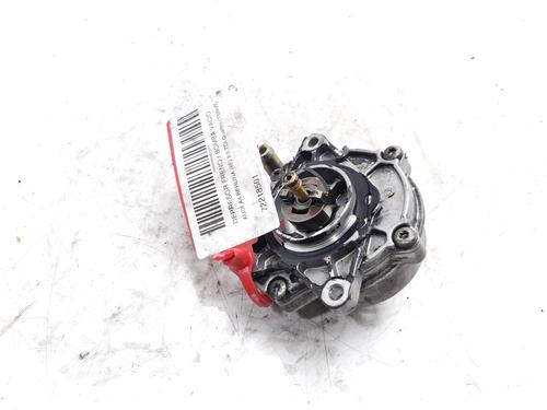 Used Vacuum pump AUDI A4 B6 (8E2) 2.5 TDI quattro (180 hp) 13716346