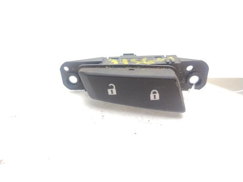 Used Switch CHEVROLET ORLANDO (J309) [2010-2025]  30625567