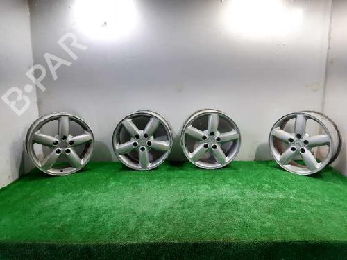 Used Rim HYUNDAI SANTA FÉ II (CM) 2.2 CRDi GLS (150 hp) 8266575